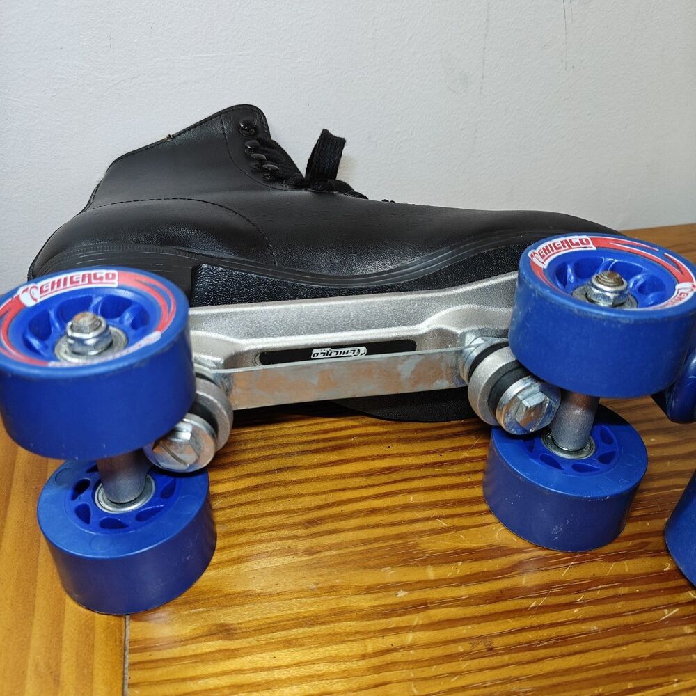 Chicago Roller Skates 405 Quad Rink Men Sz 10-Women 11 Black Blue Wheels Lace Up - Picture 8 of 14
